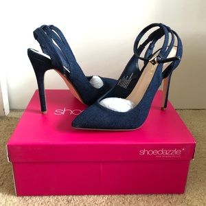Shoe Dazzle Myranda Pump, 8 (Denim)